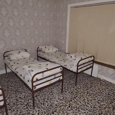 Sheykh Hostel Andizhan Екстер'єр фото